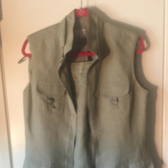 Linen 2 piece sleeveless pant suit - Picture 5 of 8